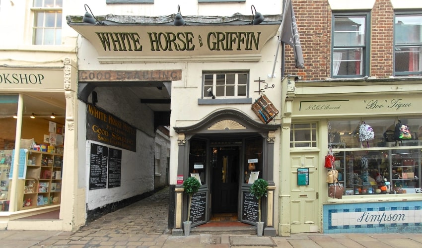 White Horse & Griffin